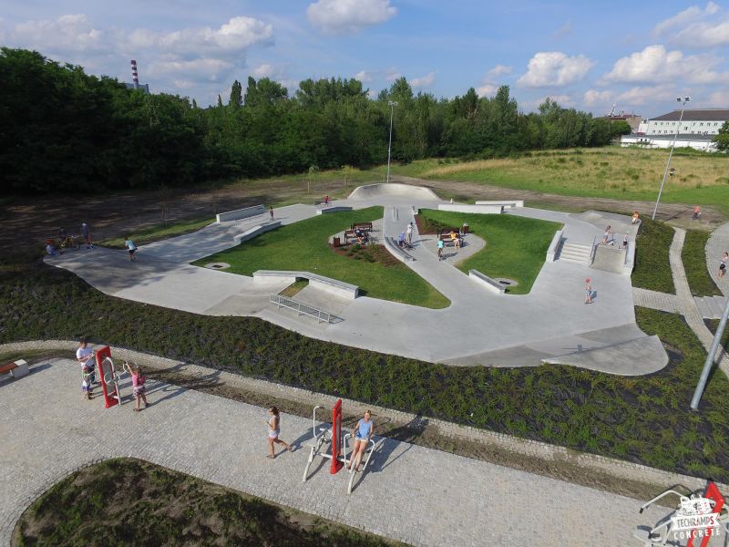 skatepark betonowy w chorzowie