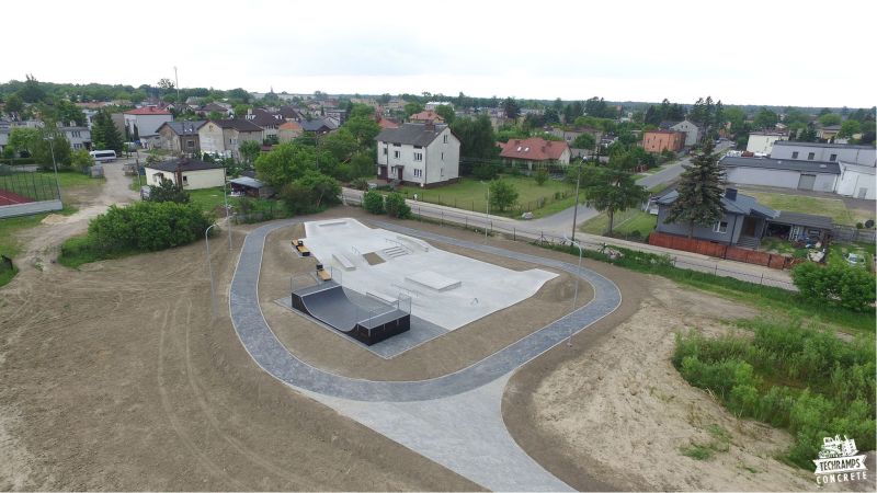 Koluszki - betonowy skatepark