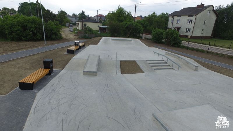 Koluszki - betonowy skatepark