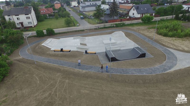 Koluszki - betonowy skatepark