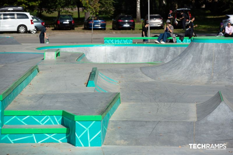 Zielonka - skatepark betonowy 