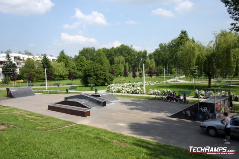 Modular skatepark