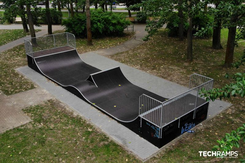 Skatepark betonowy