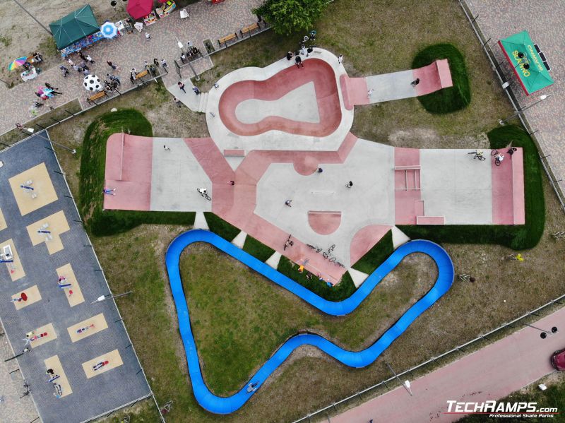 Pumptrack i skatepark Sławno - Grupa Techramps