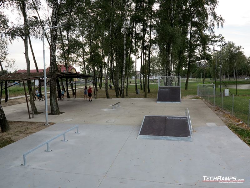 skatepark adapted to skateboarders