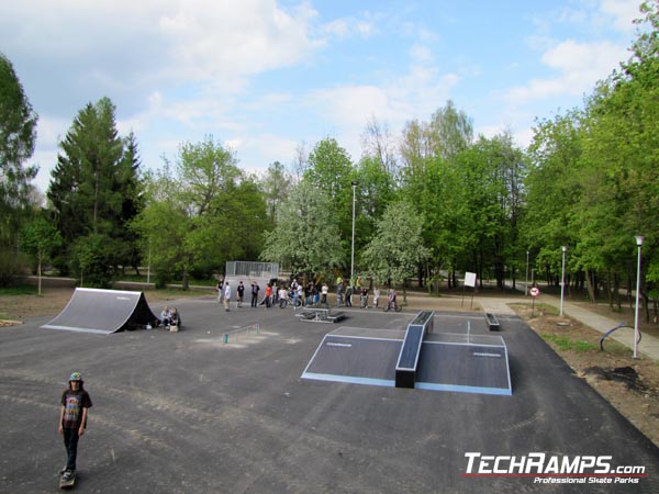 Skatepark in Ostrowiec Swietokrzyski