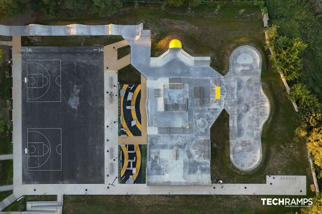 Skatepark og pumptrack i betong i Minsk Mazowiecki Skatepark og pumptrack i betong i Minsk Mazowiecki
