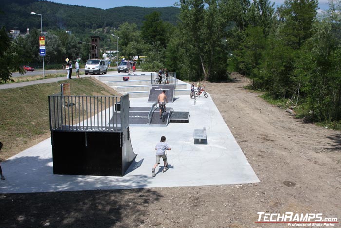 Skatepark w Puchov - 1