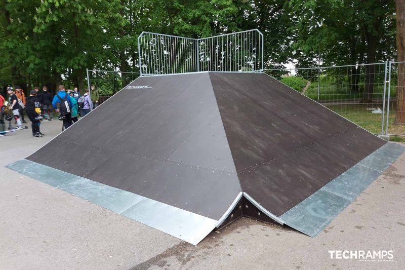 Prekážky - Skatepark Ostrowiec Świętokrzyski