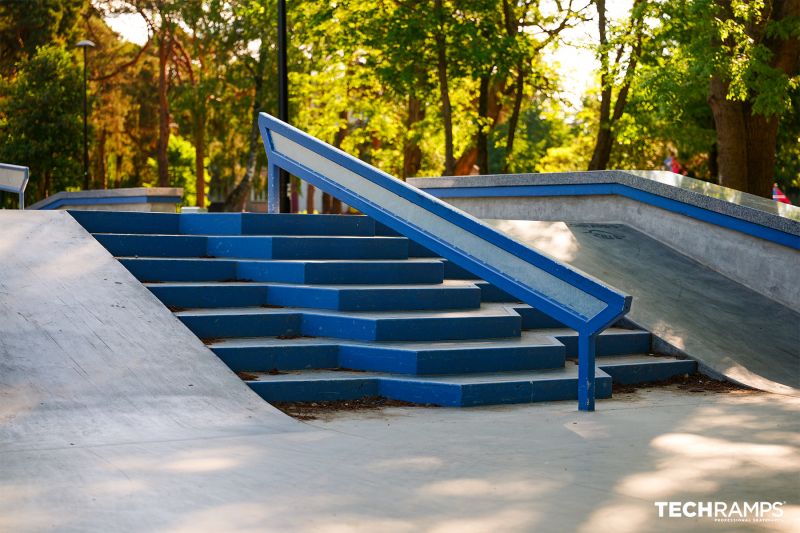Návrhy a výstavba skateparkov 
