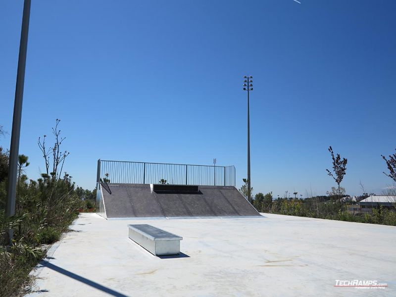 skatepark w grecji stalowy