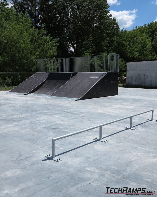 Hrubieszów - drewniany skatepark