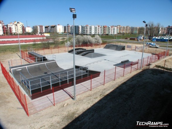 Skatepark w Koziegłowach - Czerwonak 7