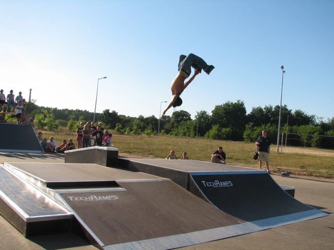 Skatepark w Nowej Sarzynie 7