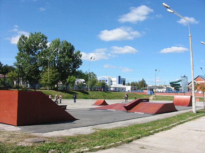 Skatepark w Nowinach 