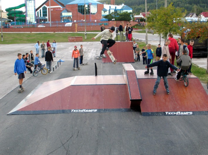 Skatepark w Nowinach