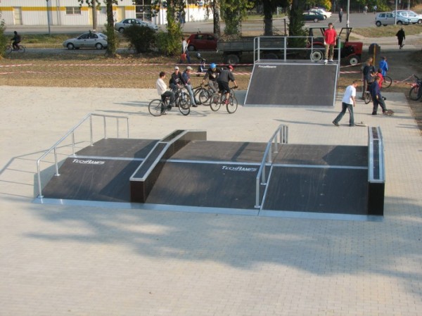 Skatepark w Ostrowie Wielkopolskim 4