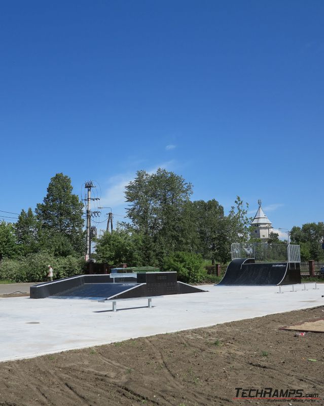 Pilawa - skatepark drewniany