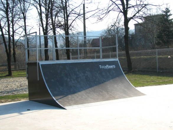 Skatepark w Piwnicznej Zdroju 4