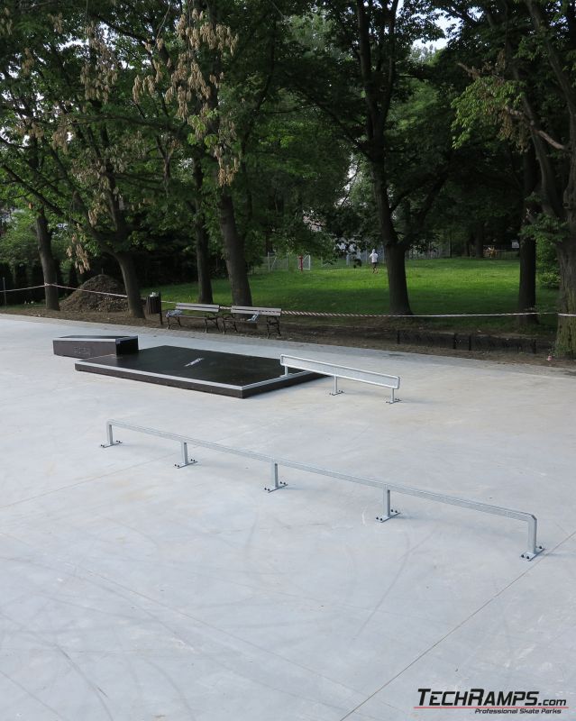 Rymanów - drewniany skatepark