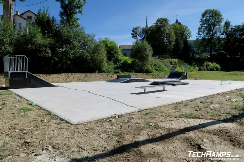 Drewniany skatepark w Ustrzykach Dolnych 