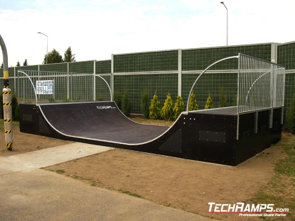 Skatepark w Zgłobice Minirampa