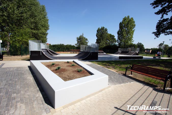 Skatepark w Zgorzelcu 11