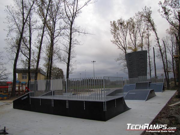 Skatepark w Żmigrodzie - 1