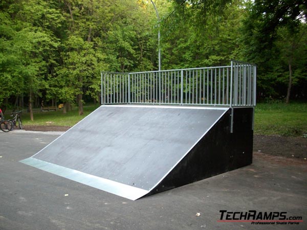 Skatepark Winnice - 1