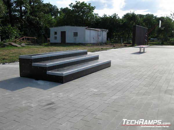 Skatepark Wschowa grindbox