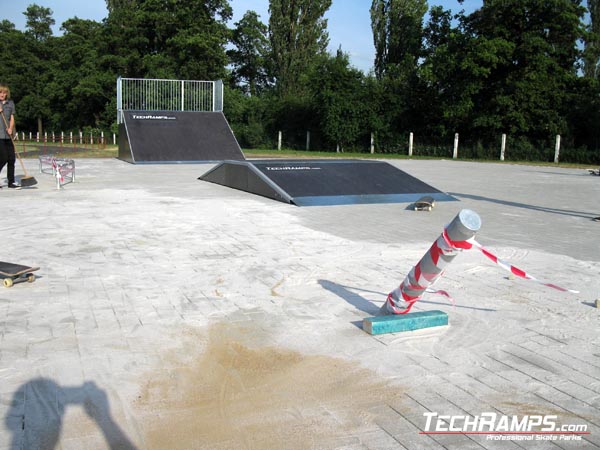 Skatepark Wschowa pole jam