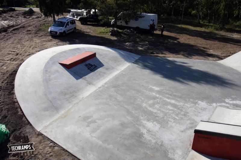 Skatepark_Betonowy_w_Trzebieży