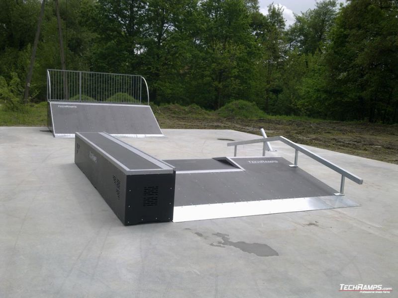 skatepark_wiazowna