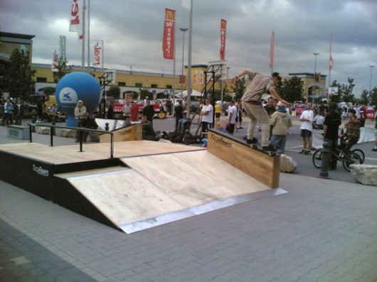 Street Game 2005