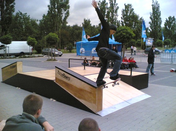 Street Game 2005 Tomek Dworzak