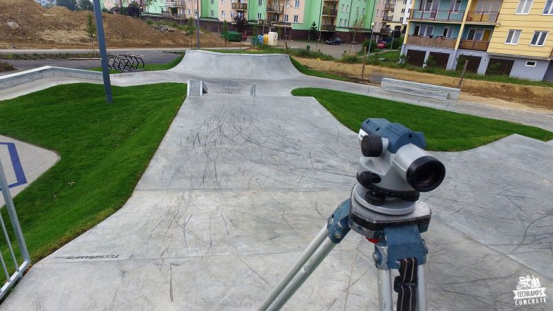 Nowy skatepark betonowy w Świeciu