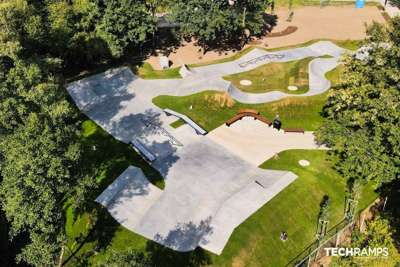 Concrete skatepark