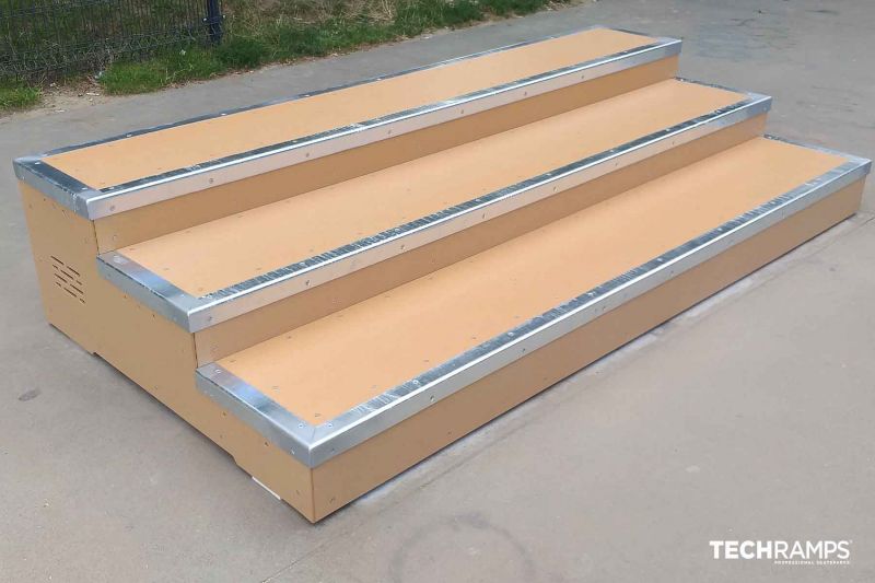 Modular skatepark