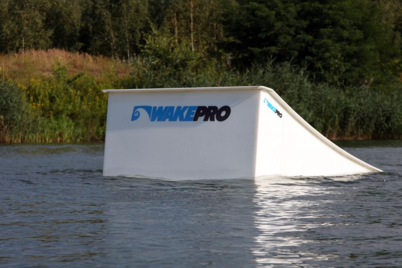 Wakepark Trzciany - Wake Family - Kicker M WakePro