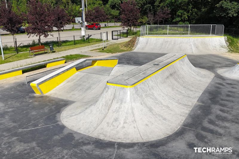 Skatepark betonowy - Brzesko