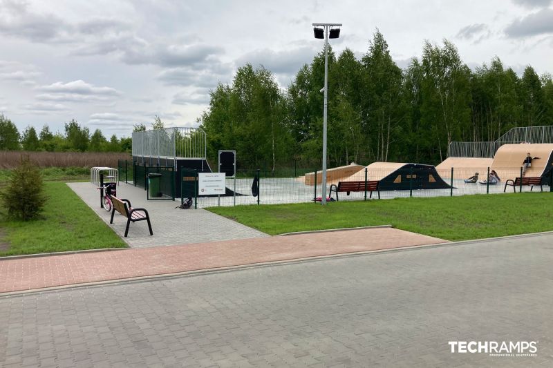 Скейтпарк Велішев