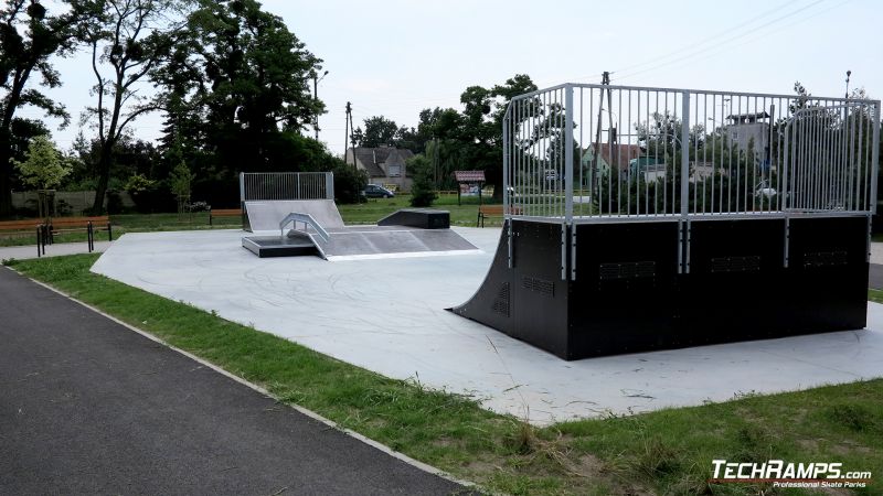 Скейтпарк Techramps Dąbrowa 